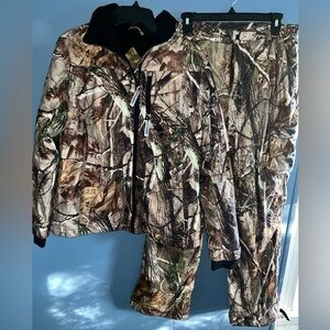 Women’s Hunting Set•Realtree Jacket•Field & Stream Pants•Both M•Camo